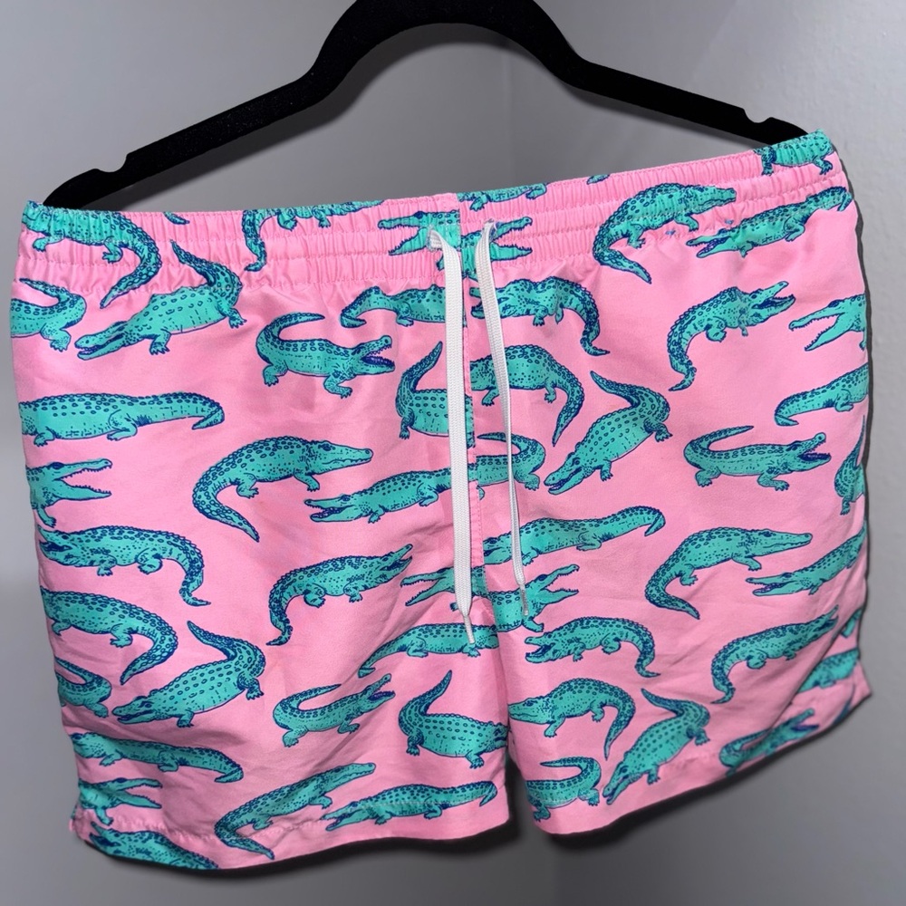 Chubbies Pink Men’s Trunks with Alligator Print